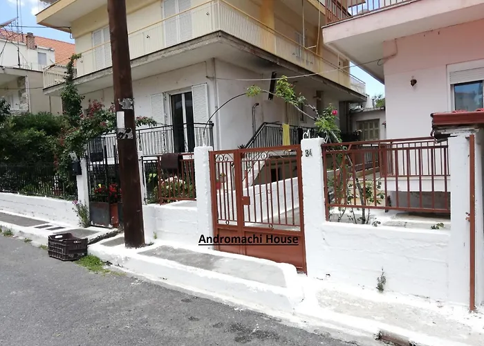 Andromachi House Apartamento Trípoli